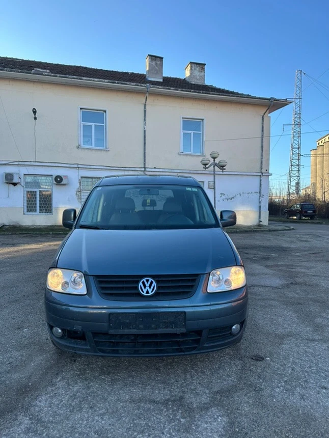 VW Caddy 1.6, снимка 1 - Автомобили и джипове - 48524419