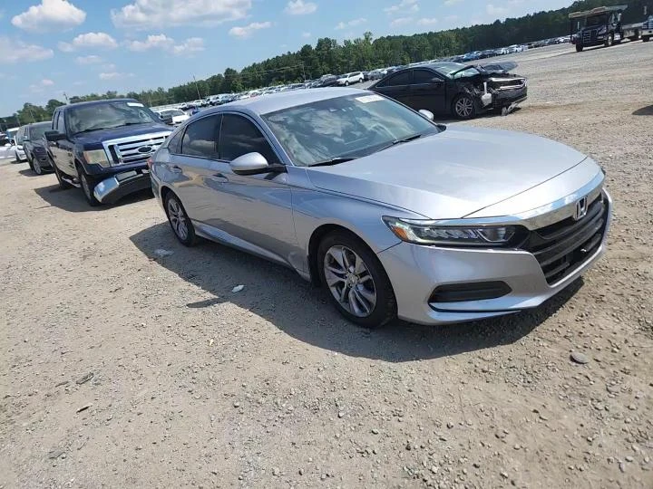 Honda Accord 1.5l Lx, снимка 13 - Автомобили и джипове - 56151824