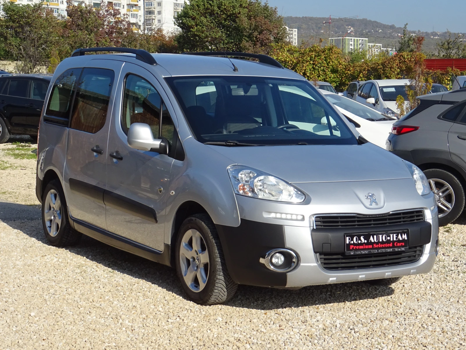 Peugeot Partner Tepee 1.6 e-HDi 92kc S&S 5вр. Outdoor  - изображение 6