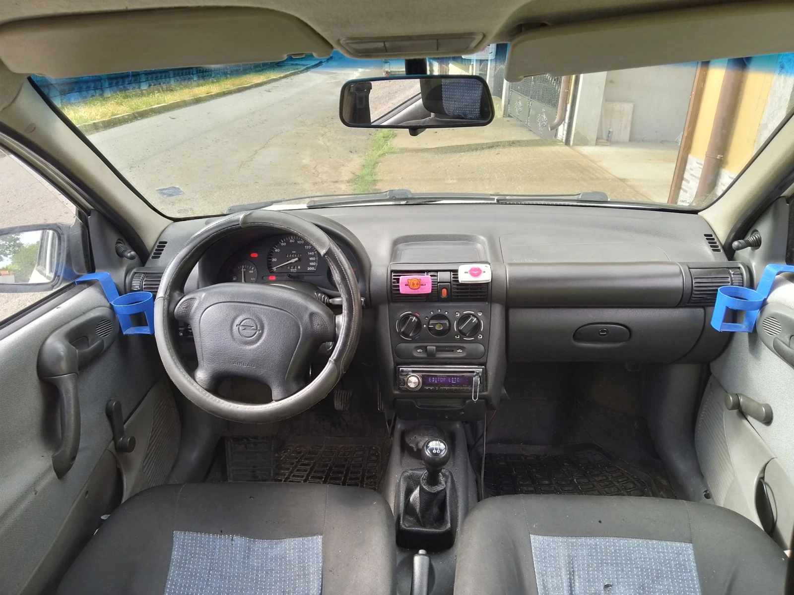 Opel Corsa  - изображение 5
