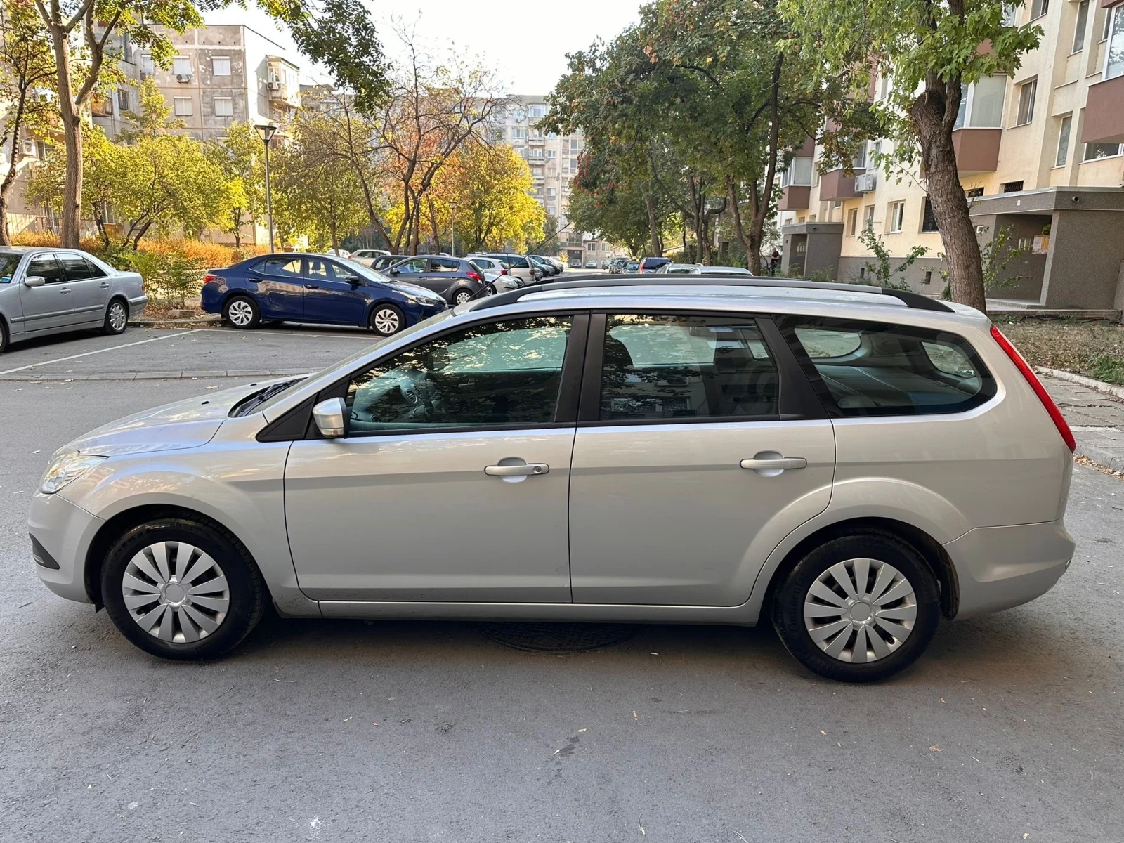 Ford Focus Ford Focus 1.6i Бензин/Парктроник/Климатик/100к.с. - изображение 5