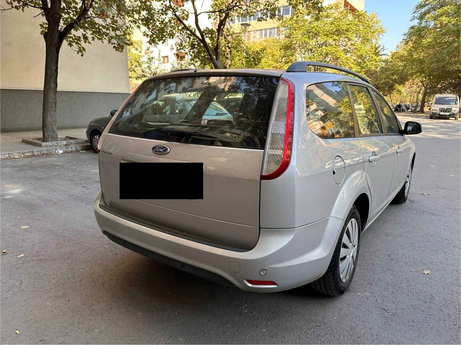 Ford Focus Ford Focus 1.6i Бензин/Парктроник/Климатик/100к.с. - изображение 6