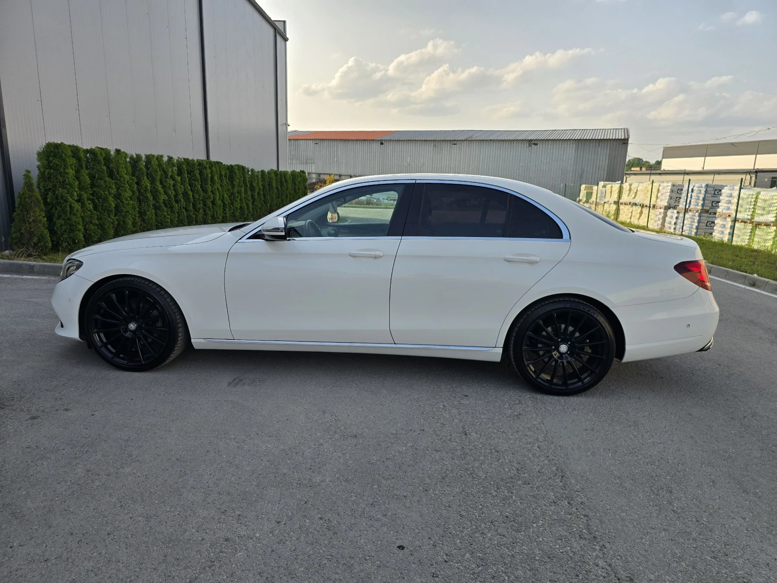 Mercedes-Benz E 220 cdi 194k.c* Led* 9G* 360 Камера* Аmbient* ЛИЗИНГ - изображение 7