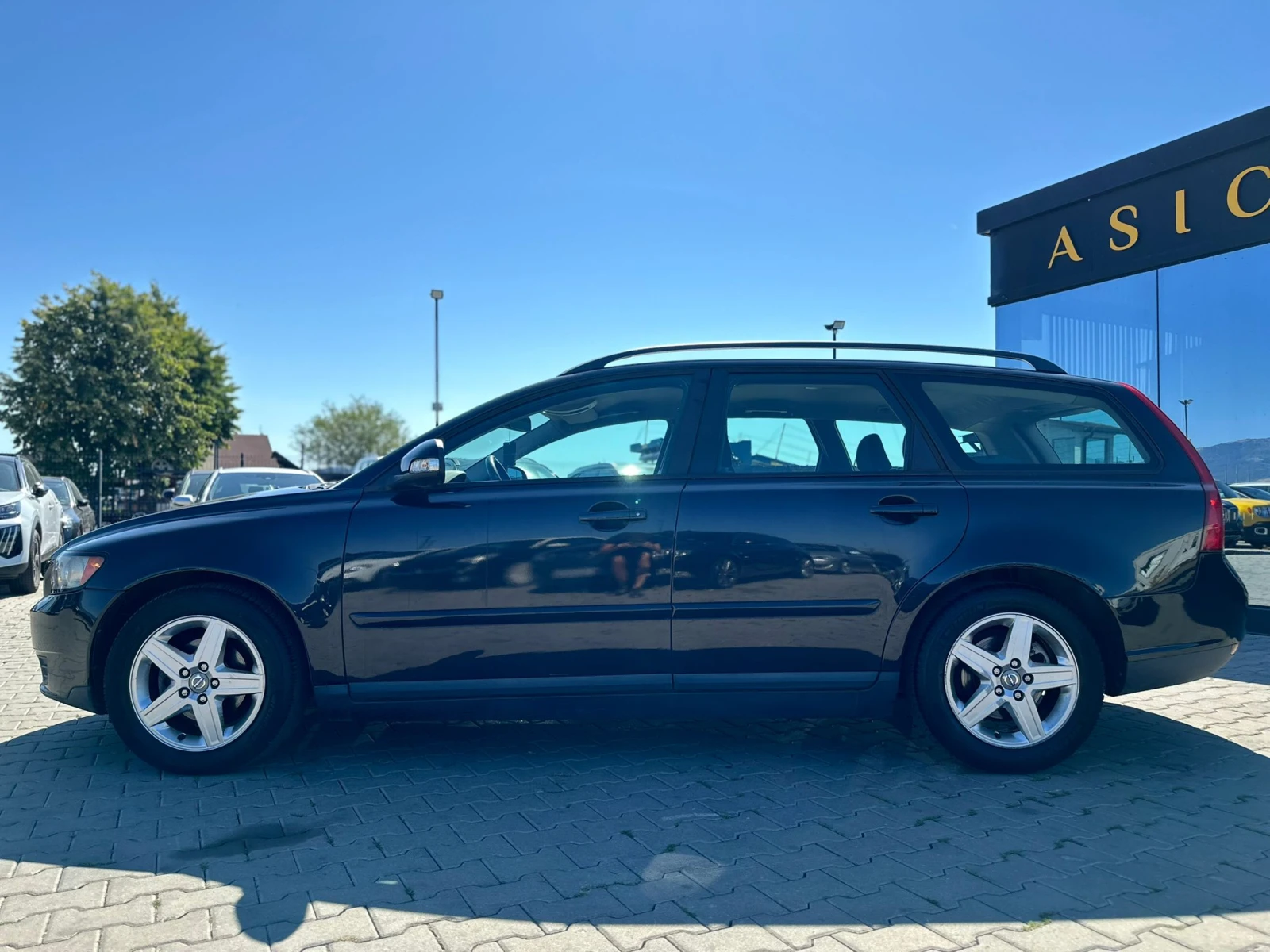 Volvo V50 / 1.6D / 109 HP / MEMORY / - изображение 2