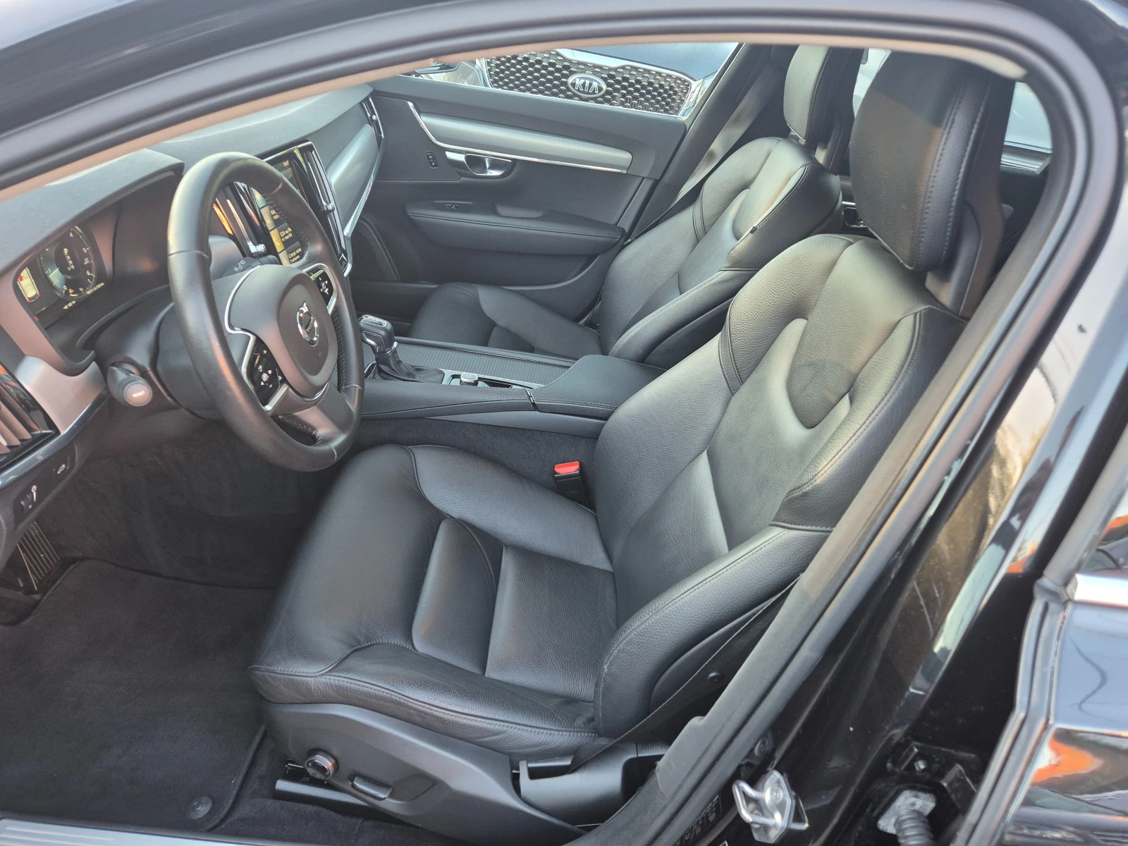 Volvo V90 2.0D4/ШВЕЙЦАРИЯ - изображение 8