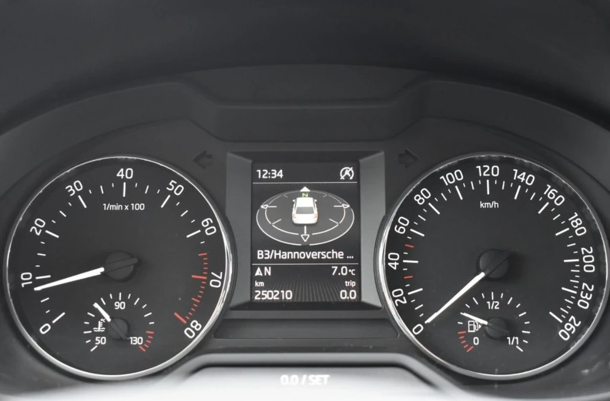 Skoda Octavia  - изображение 7