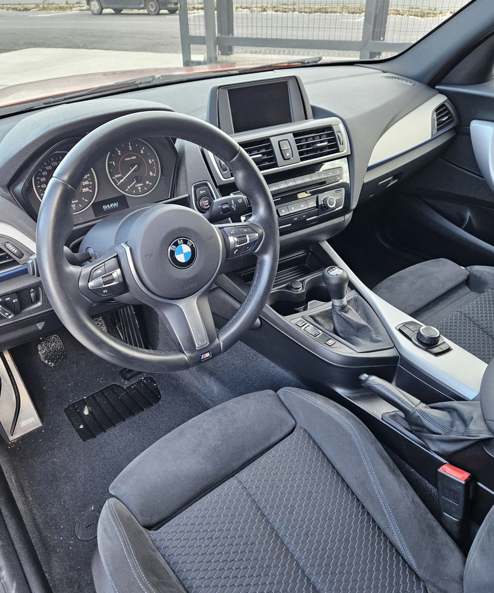 BMW 118 M-sport Facelift Евро6  - изображение 8