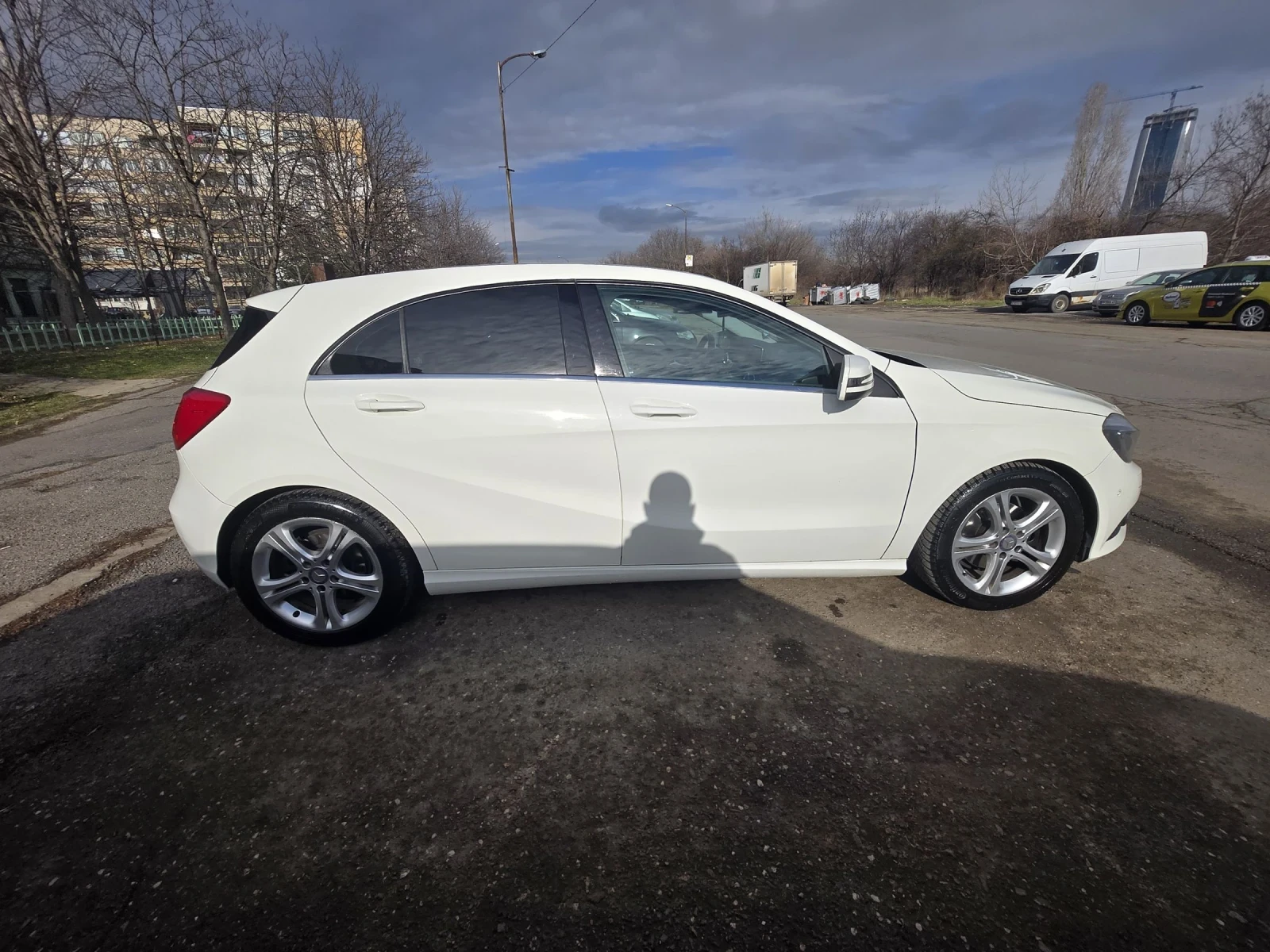 Mercedes-Benz A 180  - изображение 5