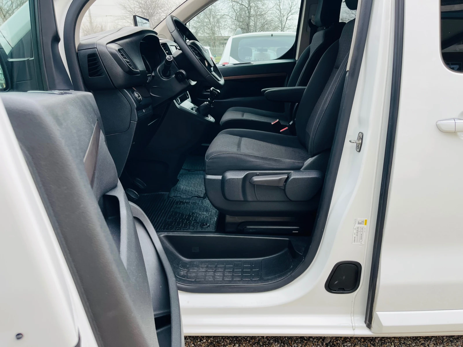 Toyota Proace City Verso 1.6 HDI NAVI-TOP-8 места - изображение 8