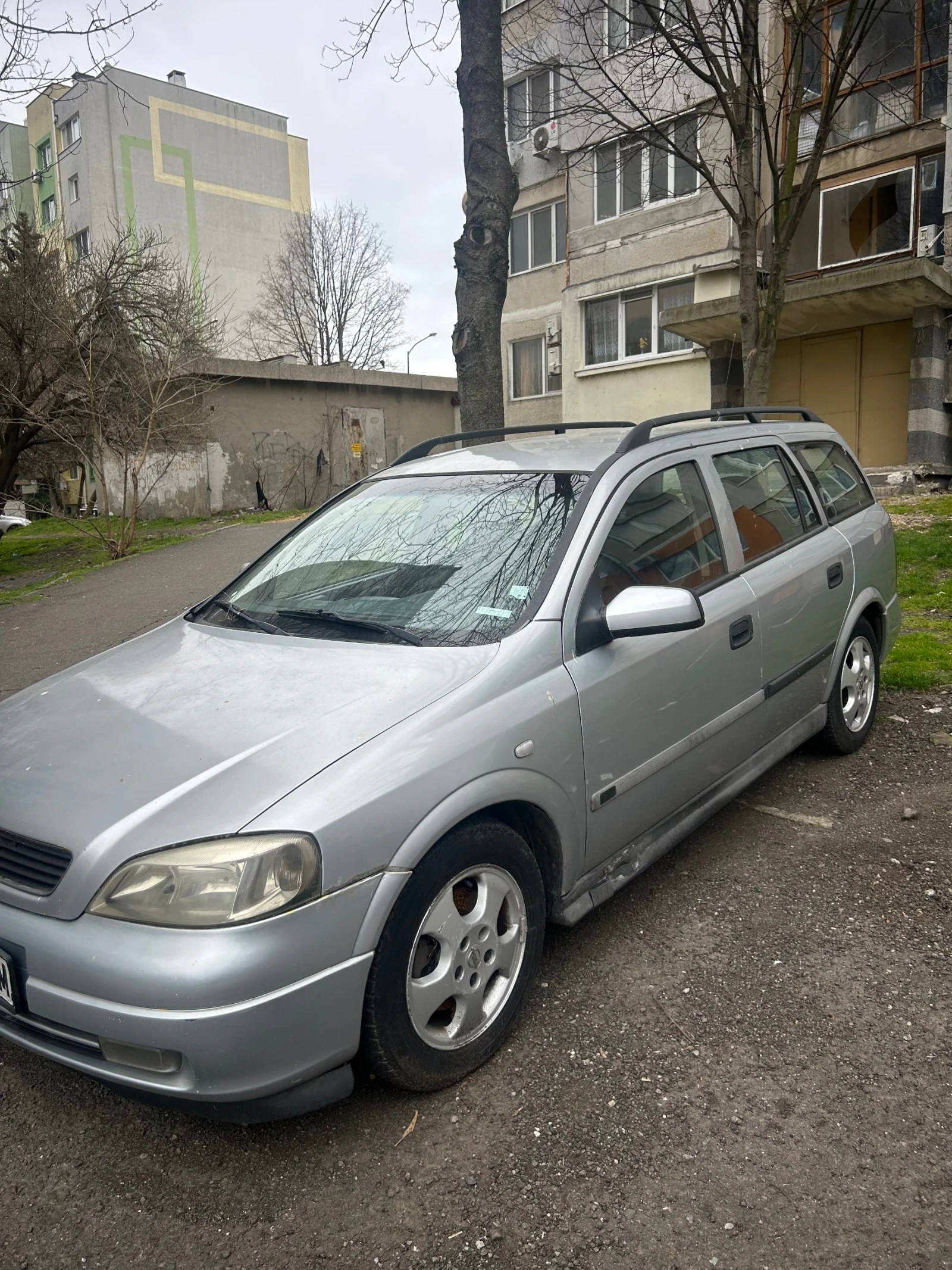 Opel Astra, снимка 2 - Автомобили и джипове - 53840851