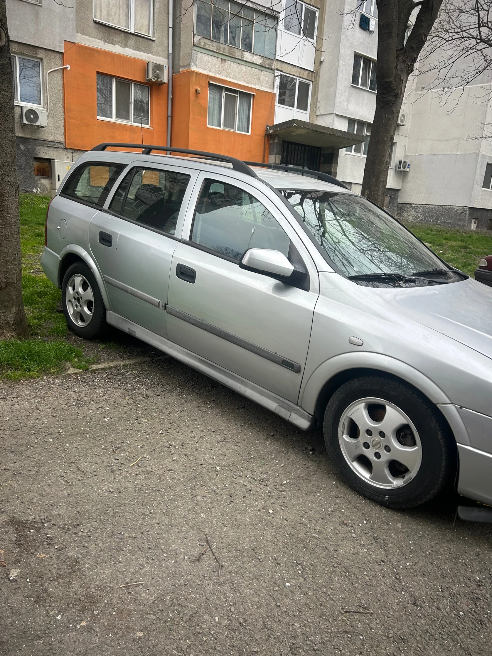 Opel Astra, снимка 3 - Автомобили и джипове - 53840851
