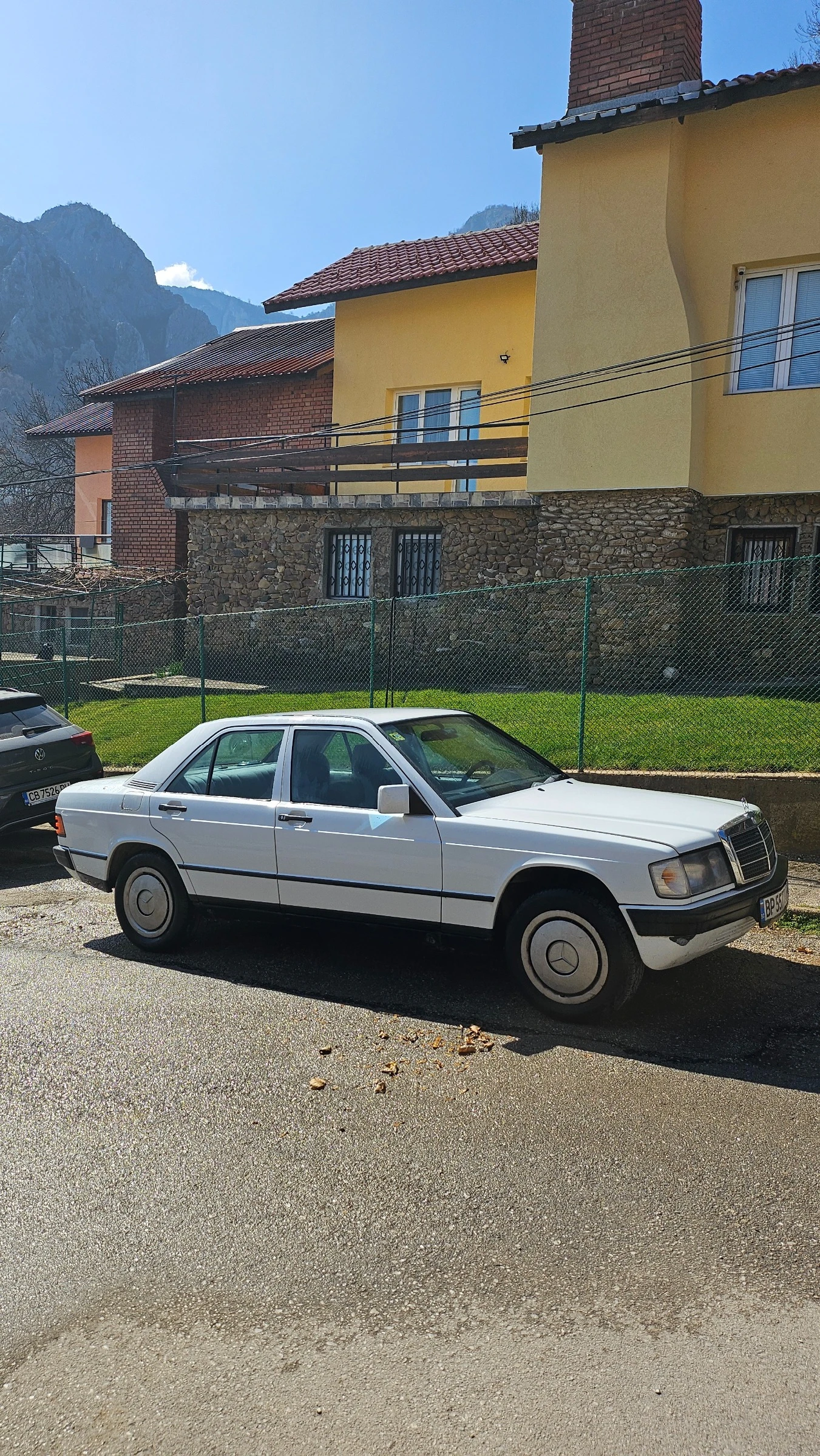Mercedes-Benz 190 2.0D, снимка 7 - Автомобили и джипове - 53848894