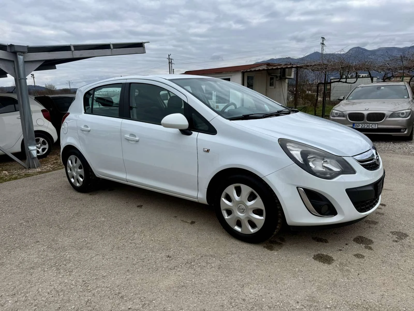 Opel Corsa 1.2i GAZ КОЖА, снимка 4 - Автомобили и джипове - 53900727