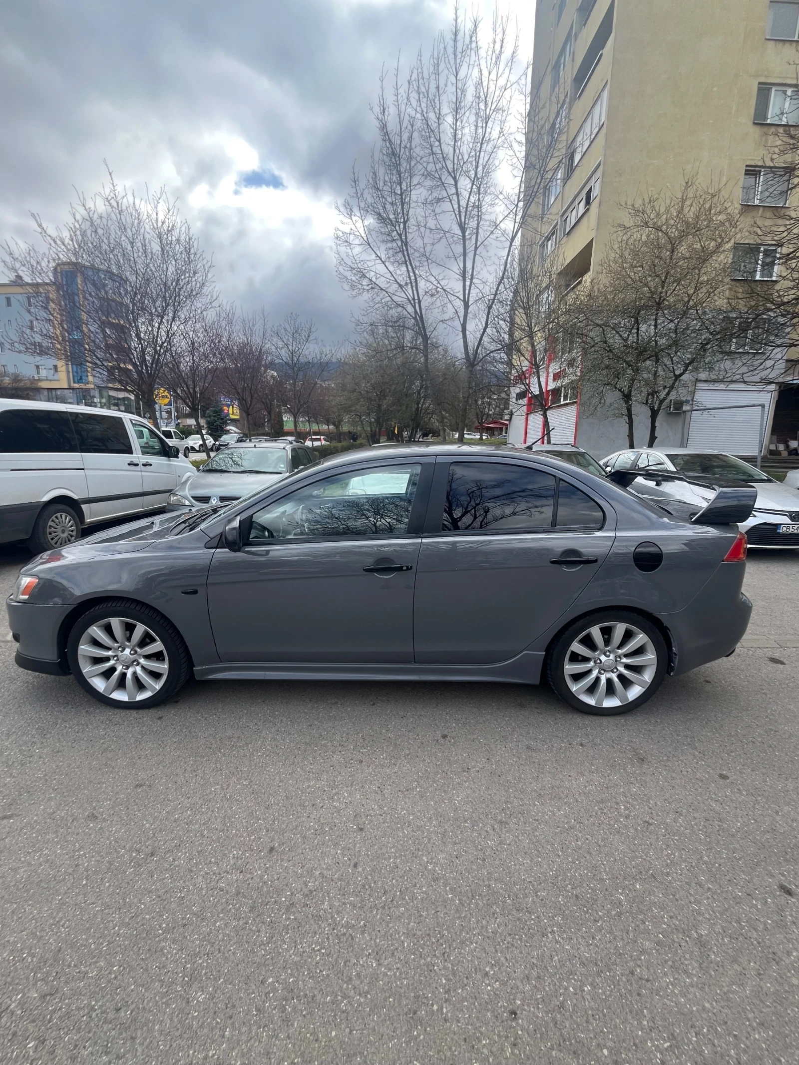 Mitsubishi Lancer, снимка 3 - Автомобили и джипове - 53935396