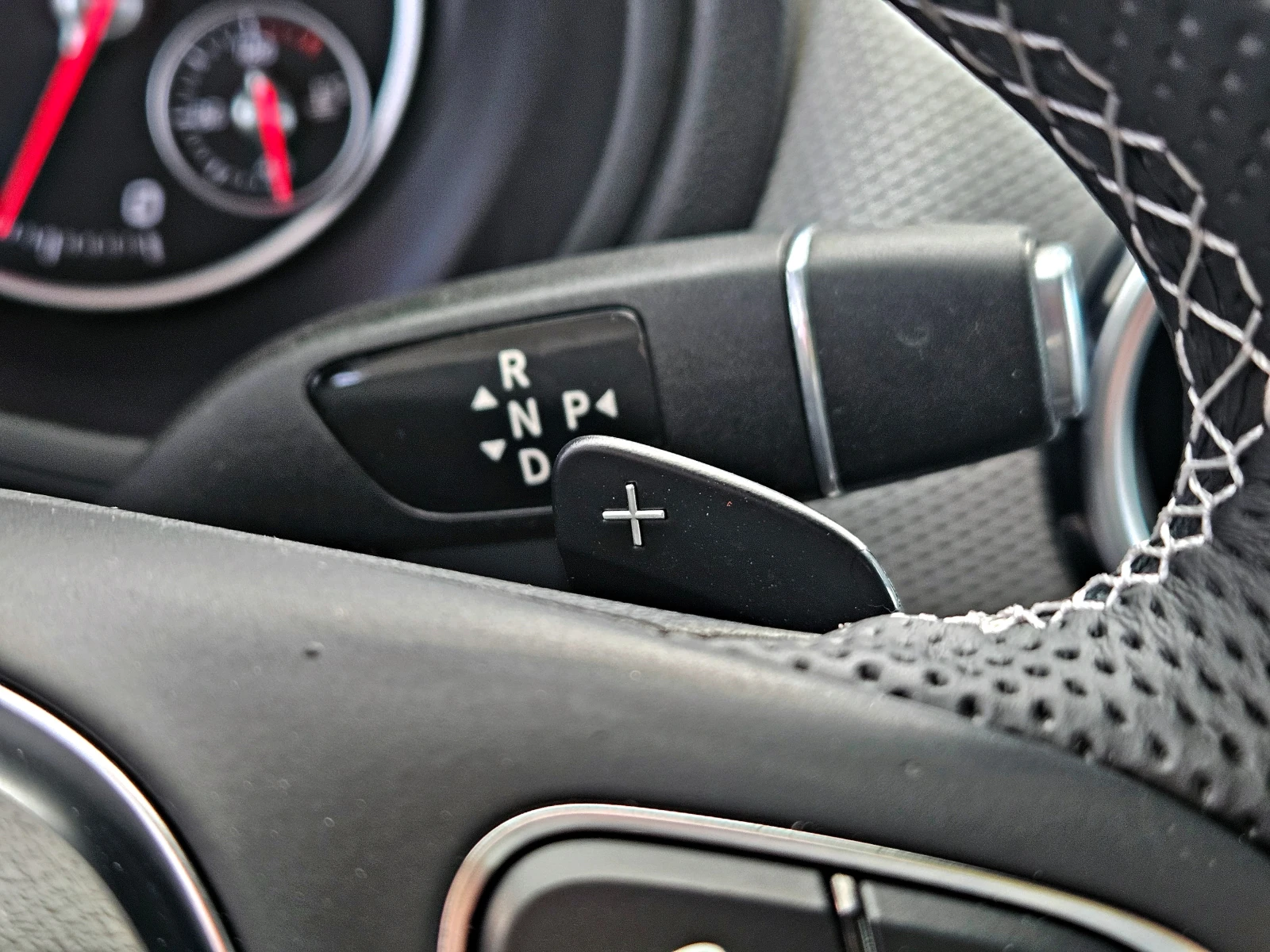 Mercedes-Benz B 200 AMG/GERMANY/CAMERA/LINE ASSYST/BLIND SPOT/F1/LIZIN, снимка 13 - Автомобили и джипове - 54055822