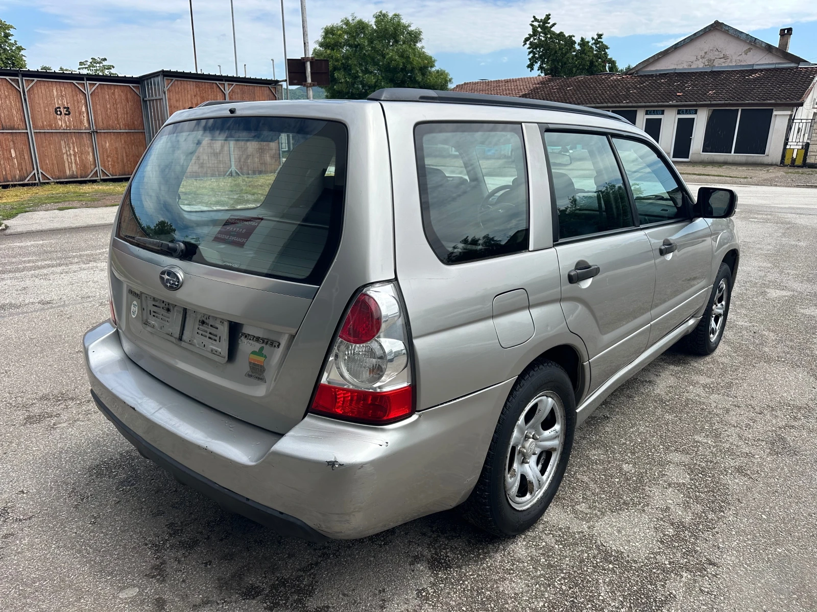 Subaru Forester 2.0i ГАЗ 4х4 Италия, снимка 7 - Автомобили и джипове - 54660912