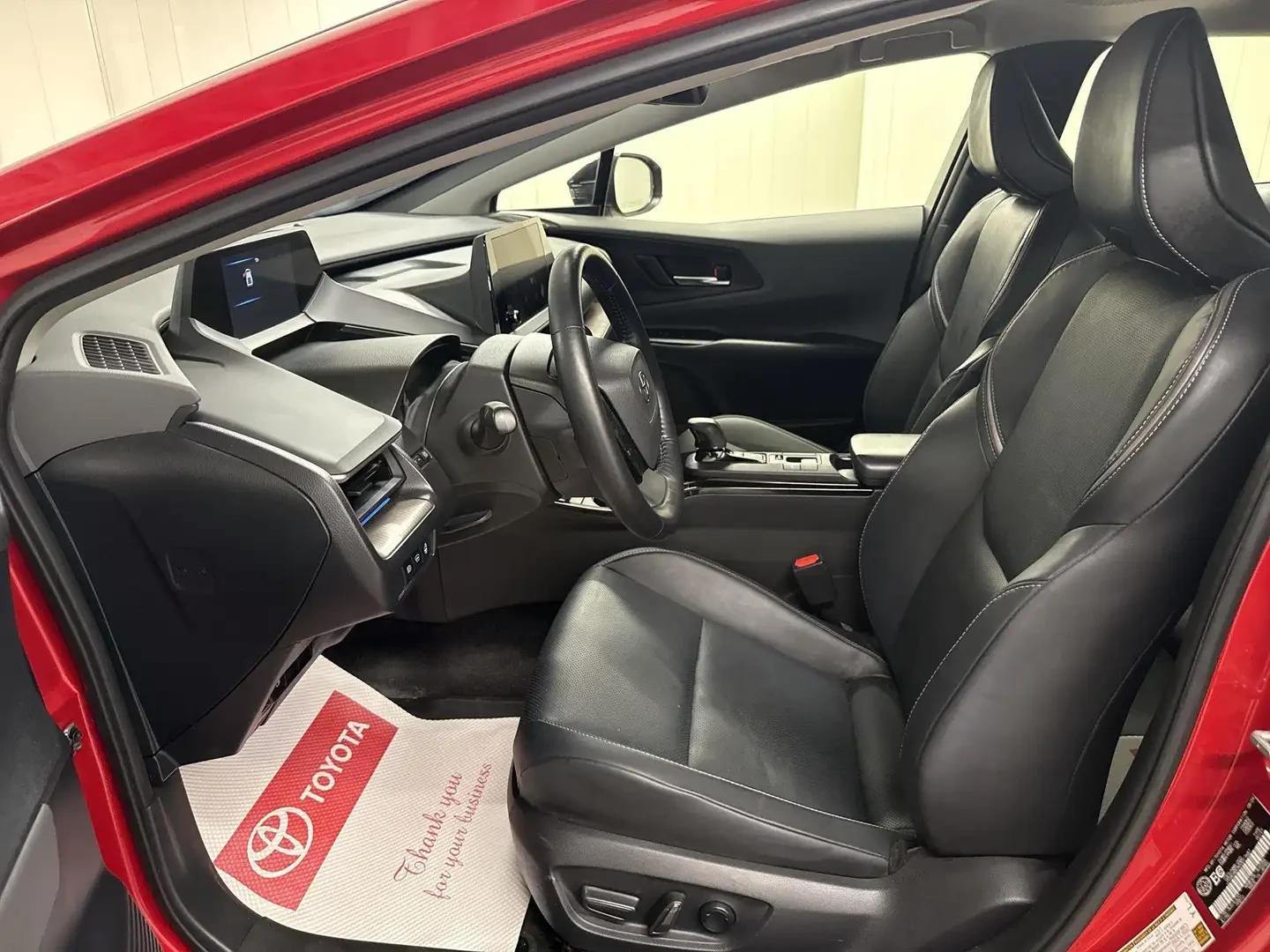 Toyota Prius XLE hatchback, снимка 15 - Автомобили и джипове - 54836749