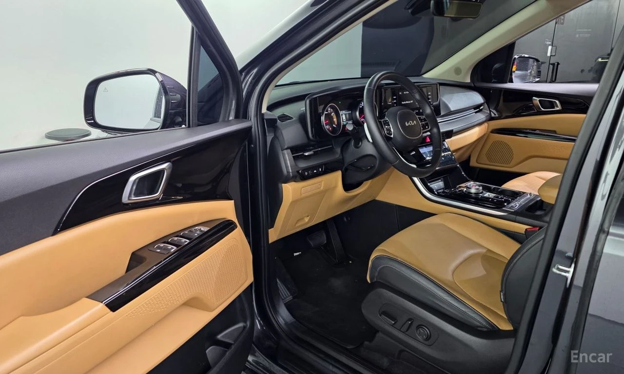 Kia Carnival Noblesse* DISTRONIC* ПОДГРЕВ* ОБДУХВАНЕ* , снимка 6 - Автомобили и джипове - 54871093