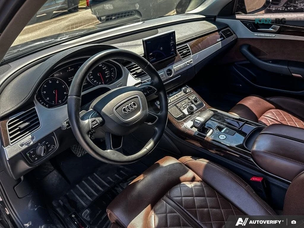 Audi A8 4.0T* quattro* АвтоКредит* (ЦЕНА ДО БГ), снимка 9 - Автомобили и джипове - 54918199