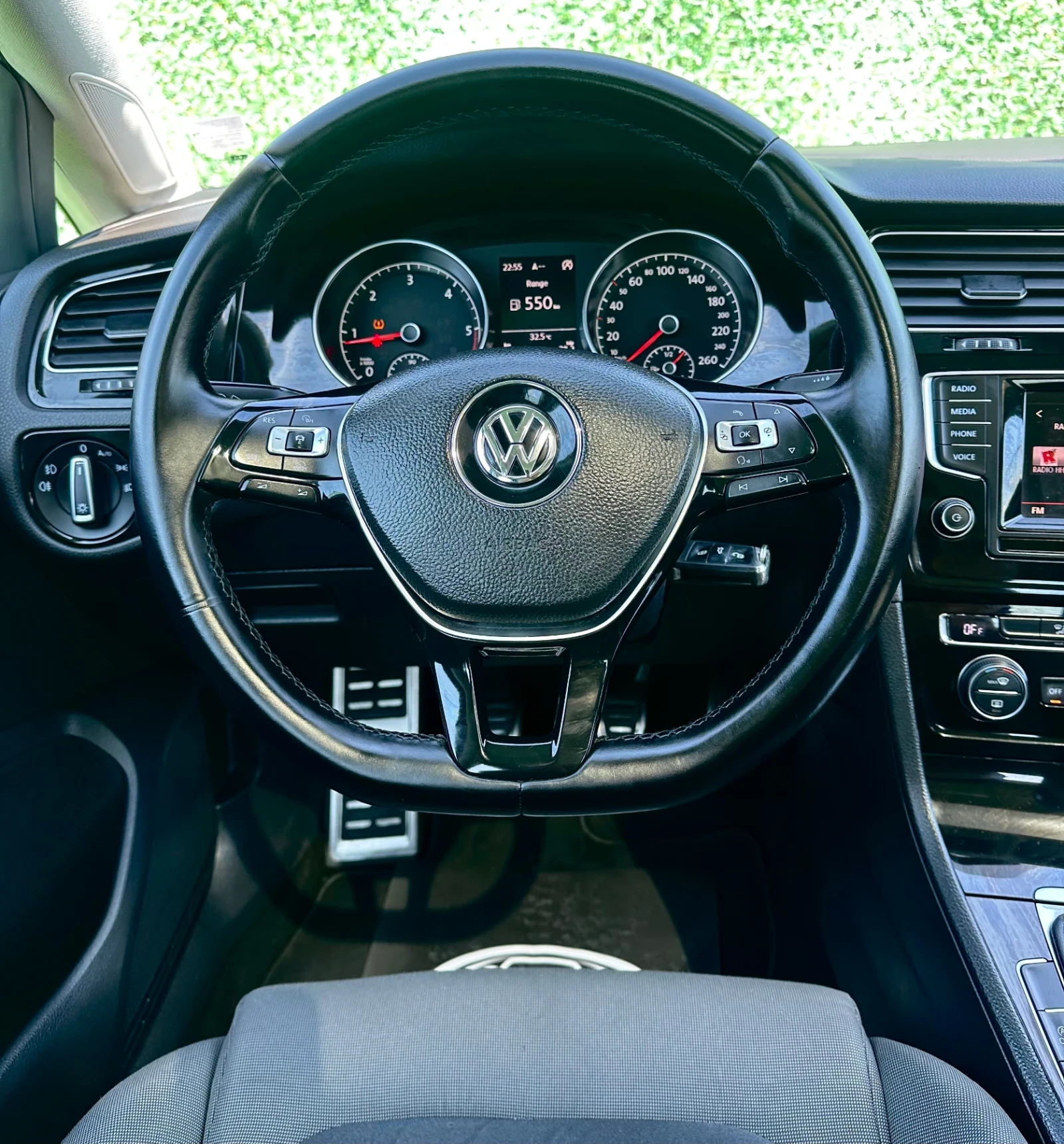 VW Golf GTD 1.6tdi 105ks, снимка 11 - Автомобили и джипове - 55244023