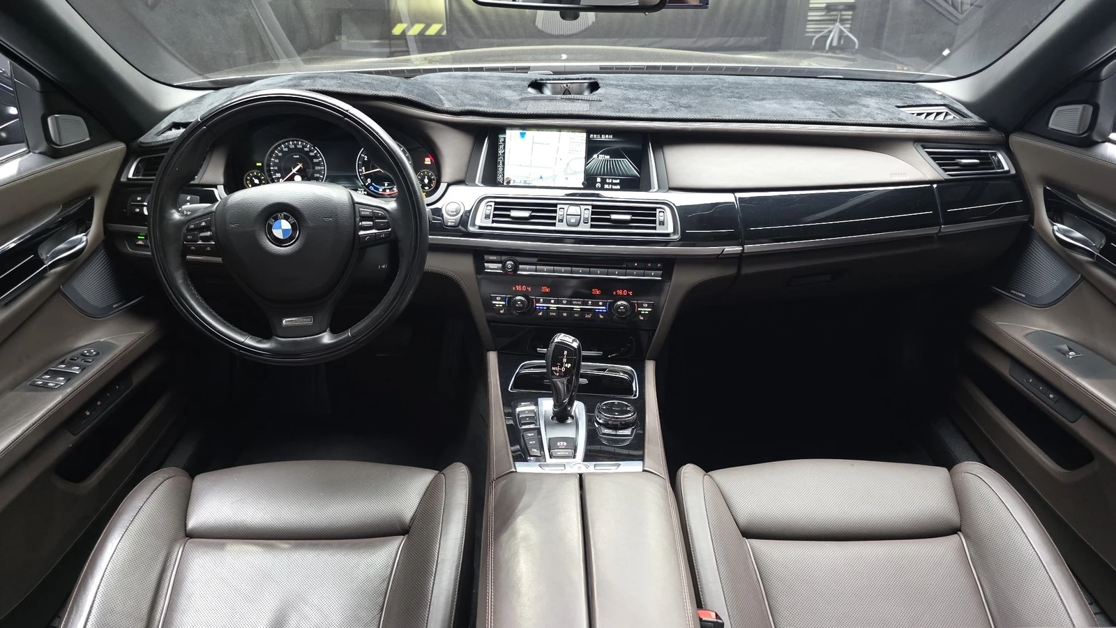 BMW 750 ���* ���������* HUD* 360* SOFT CLOSE* ������ ���� | Mobile.bg � ����������� 7