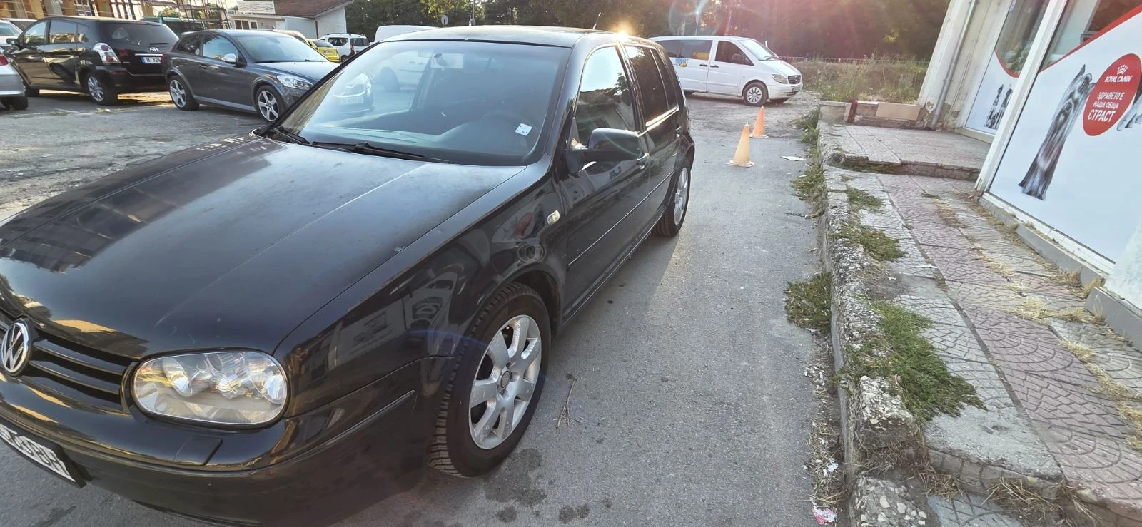 VW Golf 1.9 Tdi, снимка 4 - Автомобили и джипове - 55561504