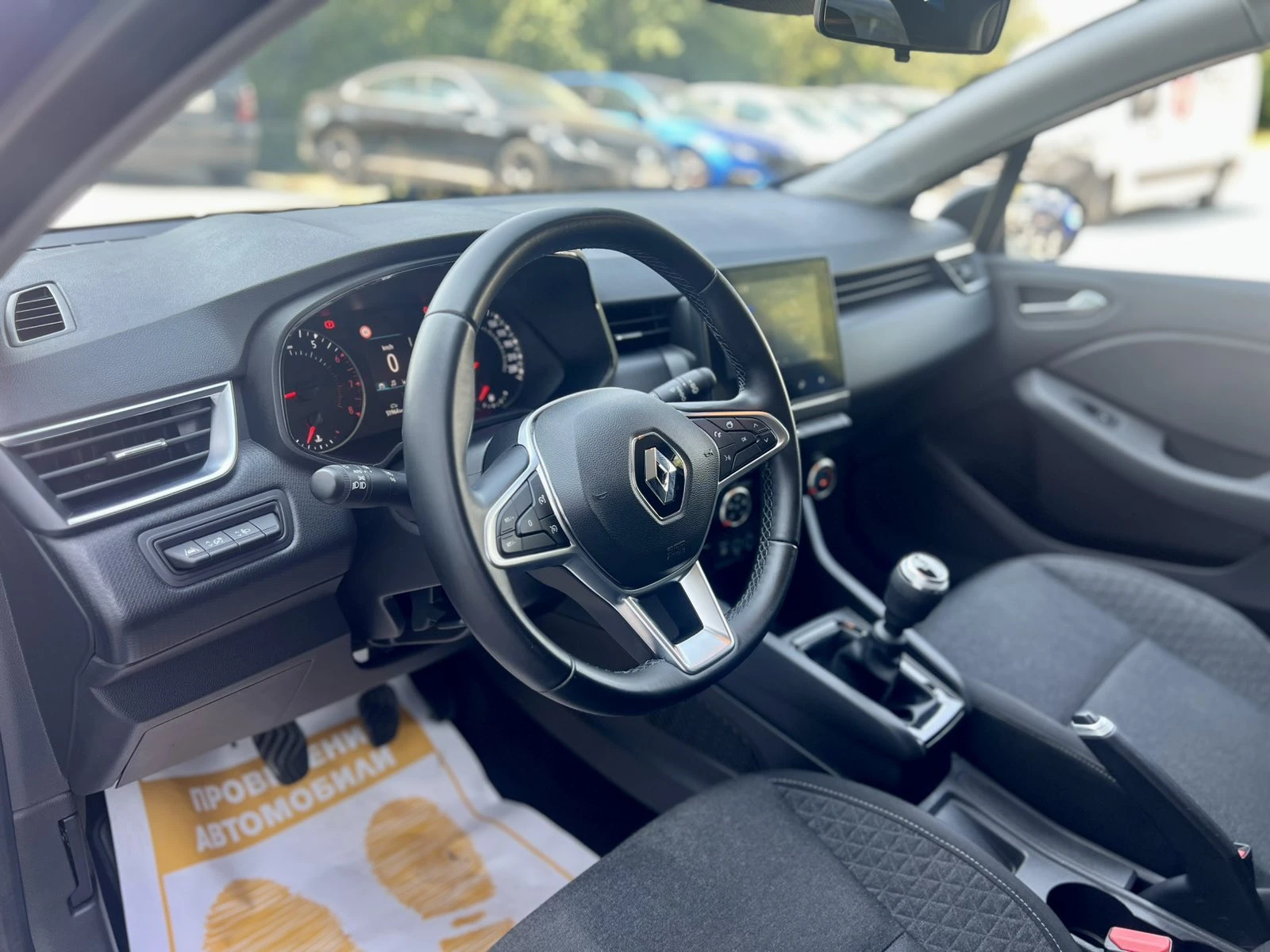 Renault Clio V 1.0 TCe / 90 к.с. / ГАРАНЦИЯ, снимка 8 - Автомобили и джипове - 55595194