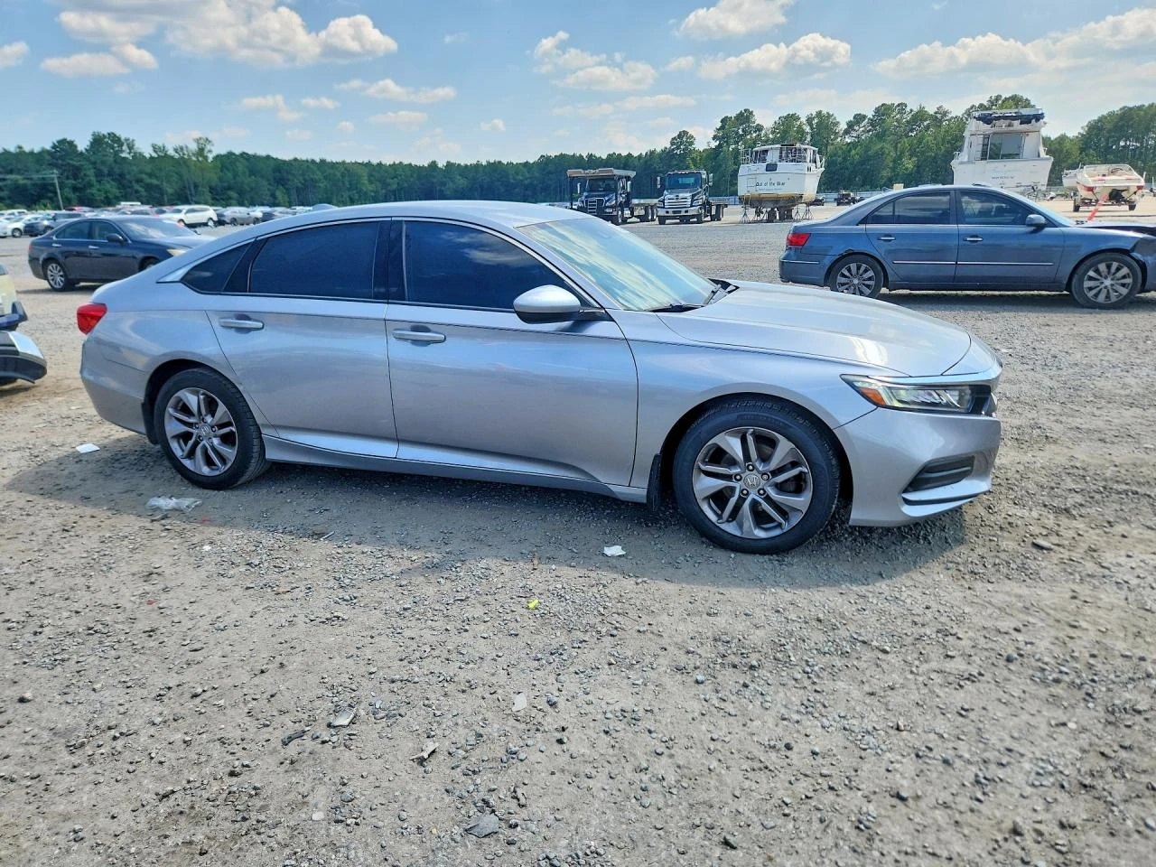 Honda Accord 1.5l Lx, снимка 4 - Автомобили и джипове - 56151824
