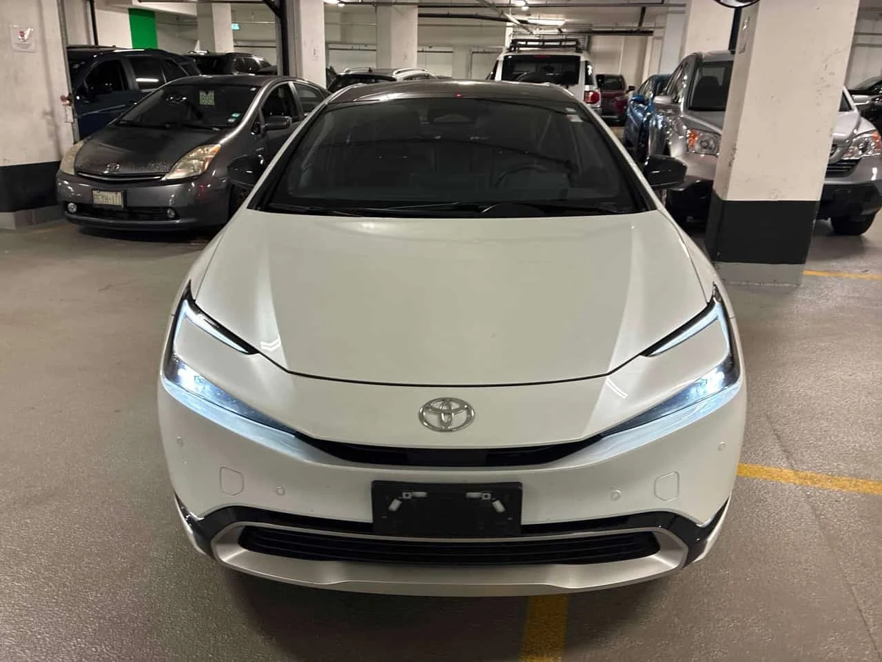 Toyota Prius Plug-in Hybrid / Carfax / ����������������  | Mobile.bg � ����������� 6