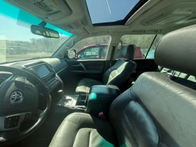 Toyota Land cruiser 5.7 V8 * * CARFAX * * АВТО КРЕДИТ * * , снимка 4