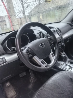 Kia Sorento - 6300 € / 12321.73 лв. - 93160420 5