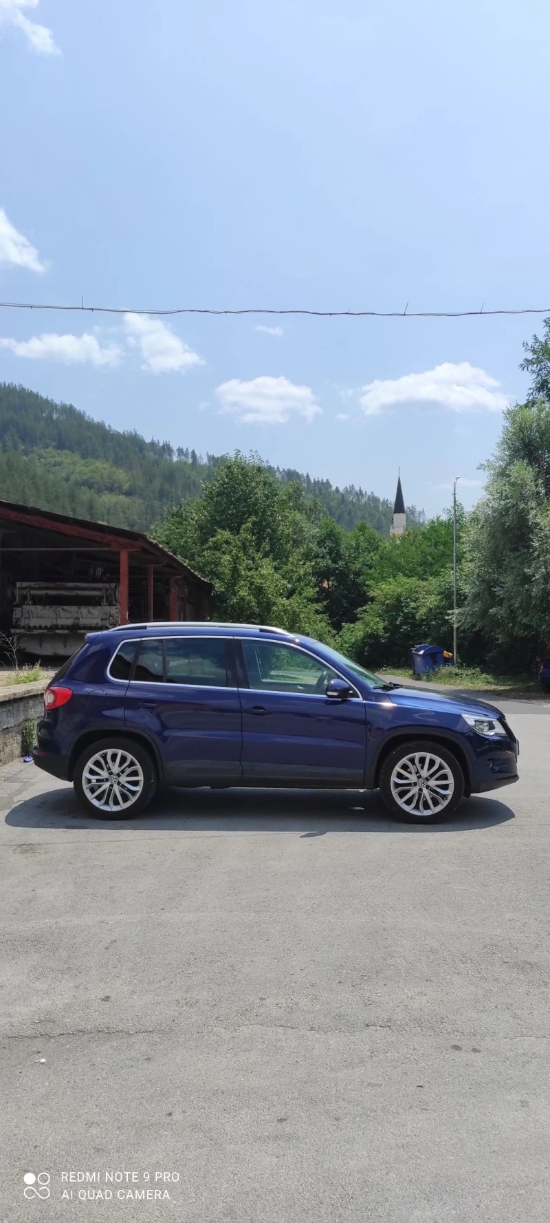 VW Tiguan 2.0TDI PANO/NAVI/4MOTION, снимка 2 - Автомобили и джипове - 47599300