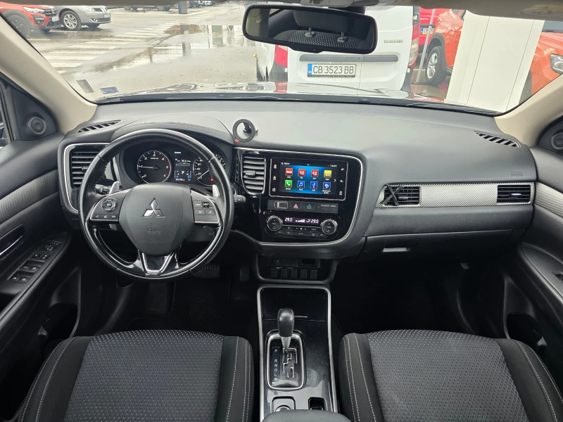 Mitsubishi Outlander 2.2 D InStyle, снимка 8 - Автомобили и джипове - 48056240