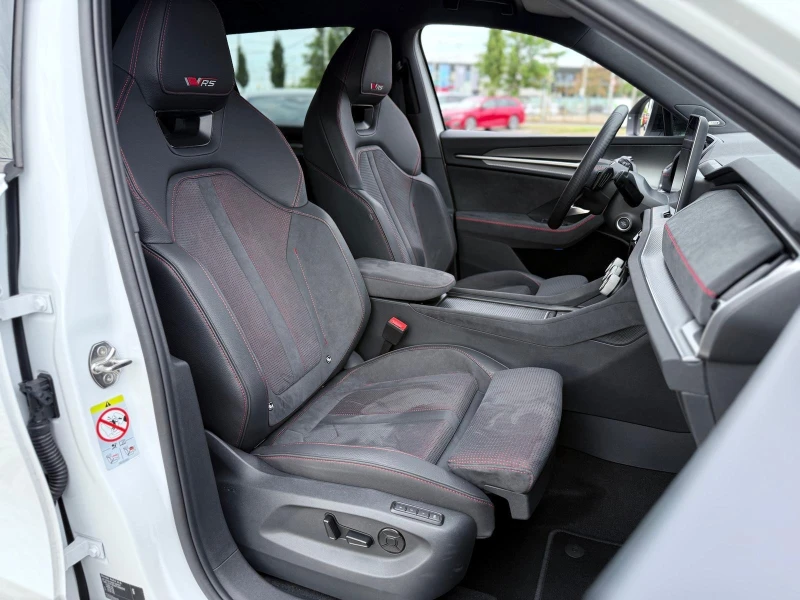 Skoda Kodiaq RS* 2.OTSI* 4x4* CANTON* DISTR* CAMERA* KEYLESS, снимка 11 - Автомобили и джипове - 51765433