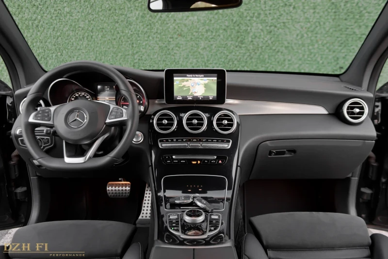 Mercedes-Benz GLC 220 D/COUPE/AMG/170KC/4-MATIC, снимка 10 - Автомобили и джипове - 52640997