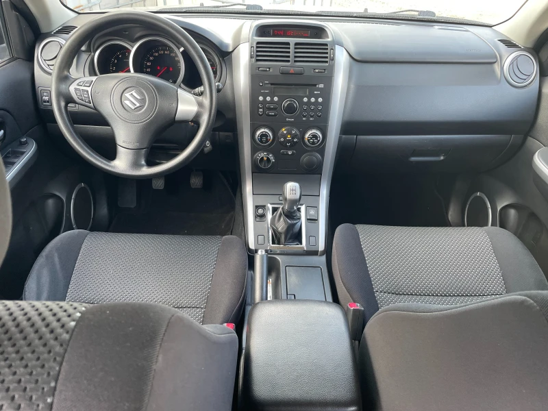 Suzuki Grand vitara НОВ ВНОС ИТАЛИЯ 4x4, снимка 11 - Автомобили и джипове - 52662299
