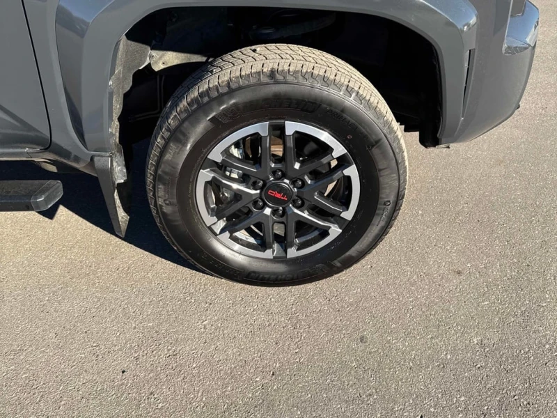 Toyota Tacoma * 4x4 Double Cab Auto * CARFAX * БЕЗ ПЪРВОНАЧАЛНА , снимка 7 - Автомобили и джипове - 52772958