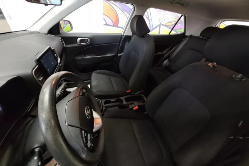 Hyundai Venue Essential* FWD* АвтоКредит* (ЦЕНА ДО БГ), снимка 16 - Автомобили и джипове - 53458991