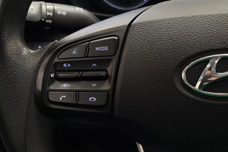 Hyundai Venue Essential* FWD* АвтоКредит* (ЦЕНА ДО БГ), снимка 9 - Автомобили и джипове - 53458991