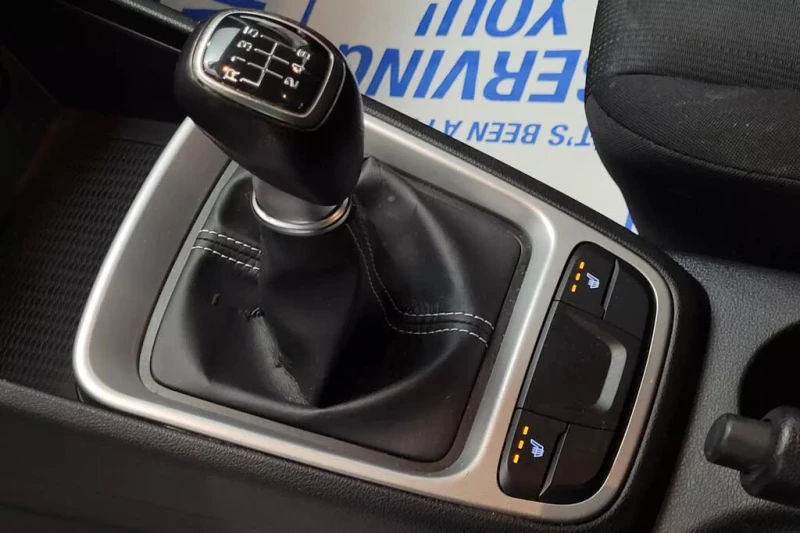 Hyundai Venue Essential* FWD* АвтоКредит* (ЦЕНА ДО БГ), снимка 15 - Автомобили и джипове - 53458991