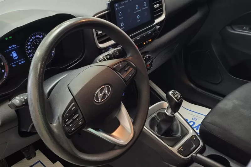 Hyundai Venue Essential* FWD* АвтоКредит* (ЦЕНА ДО БГ), снимка 8 - Автомобили и джипове - 53458991