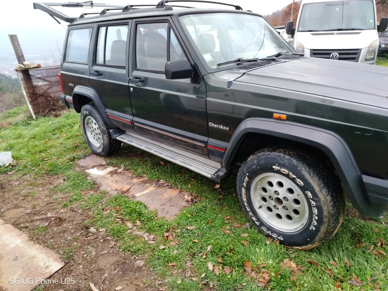 Jeep Cherokee