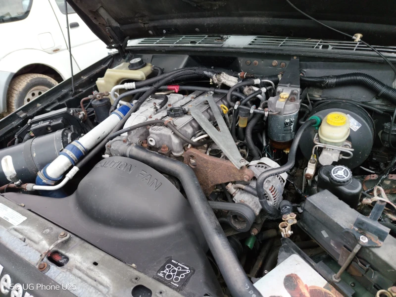 Jeep Cherokee, снимка 8 - Автомобили и джипове - 53570706