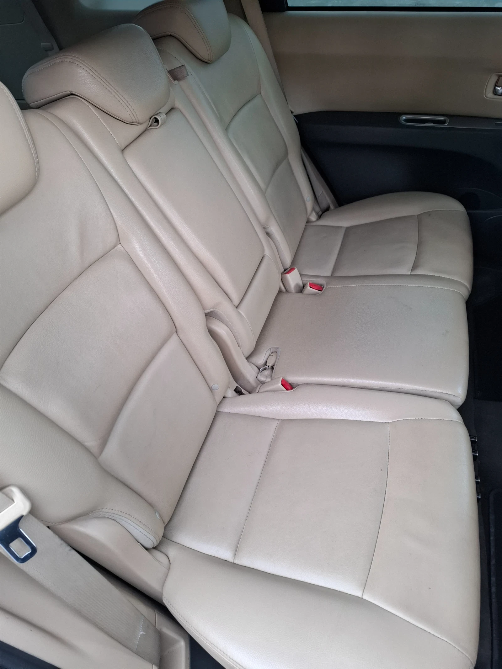 Subaru B10 Tribeka 3.6 Executive - изображение 10