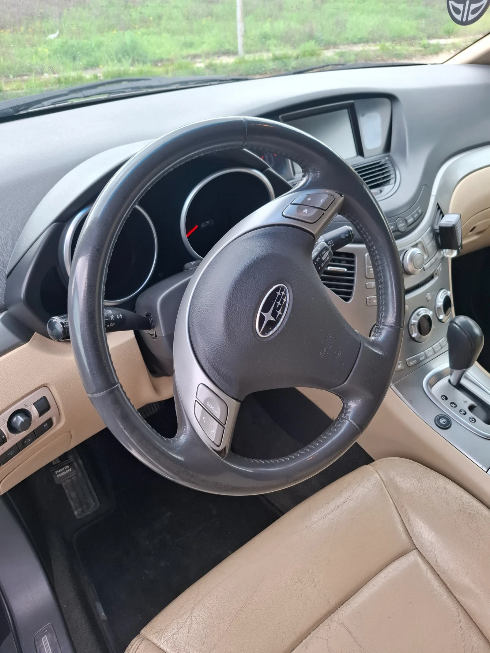 Subaru B10 Tribeka 3.6 Executive - изображение 6