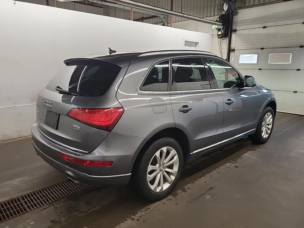 Audi Q5 * CARFAX * АВТО КРЕДИТ * ЦЕНА ДО БГ! - изображение 4