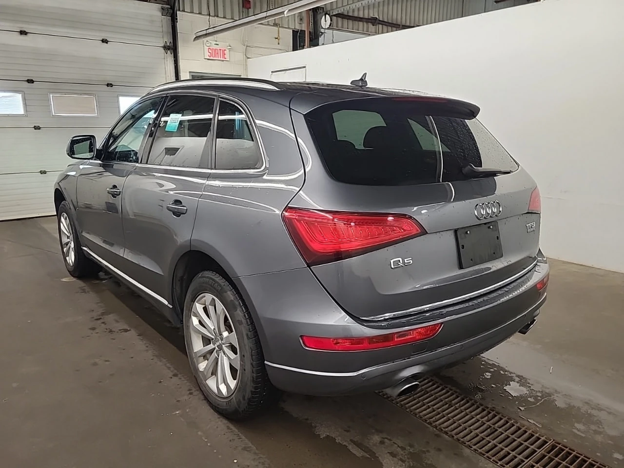 Audi Q5 * CARFAX * АВТО КРЕДИТ * ЦЕНА ДО БГ! - изображение 6
