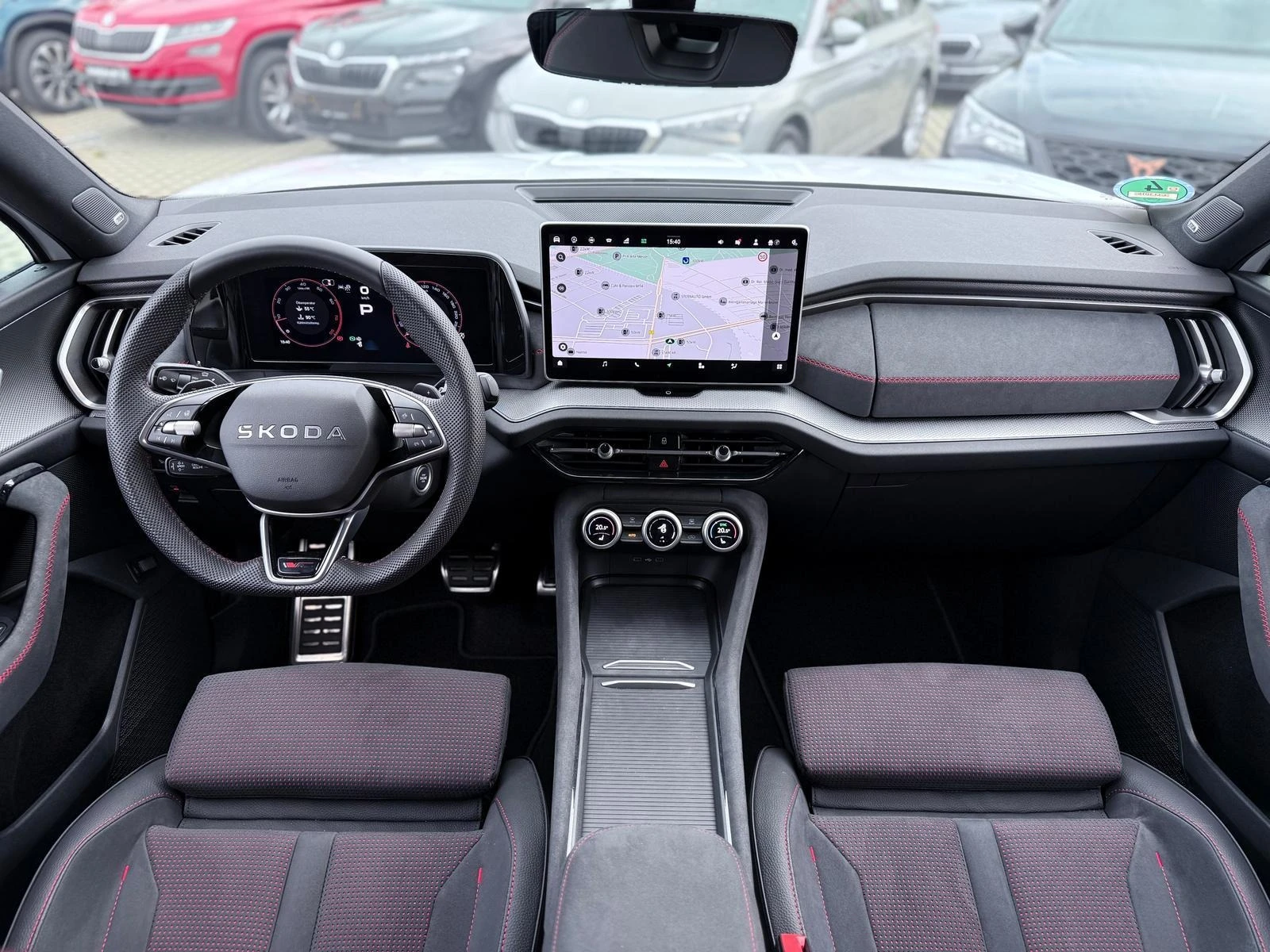 Skoda Kodiaq RS* 2.OTSI* 4x4* CANTON* DISTR* CAMERA* KEYLESS - изображение 10