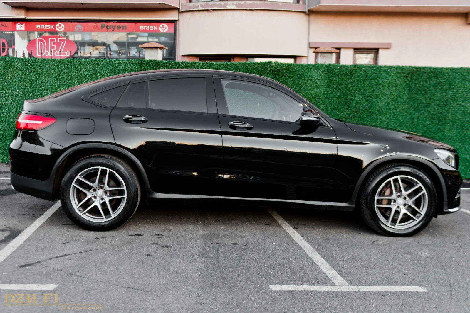 Mercedes-Benz GLC 220 D* COUPE* AMG* 170KC* 4-MATIC - изображение 8