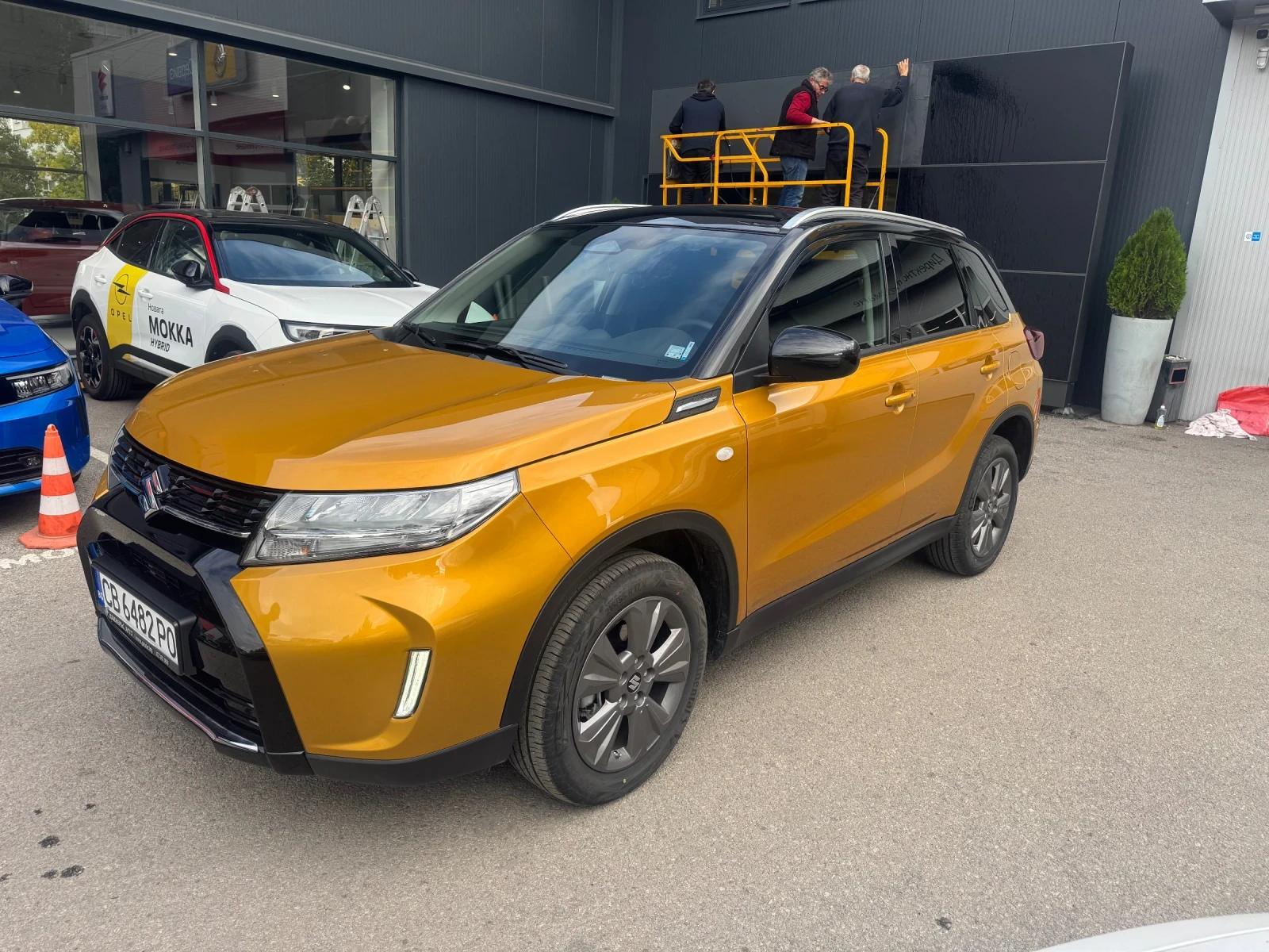 Suzuki Vitara Full Hybrid Automatic | Mobile.bg   5